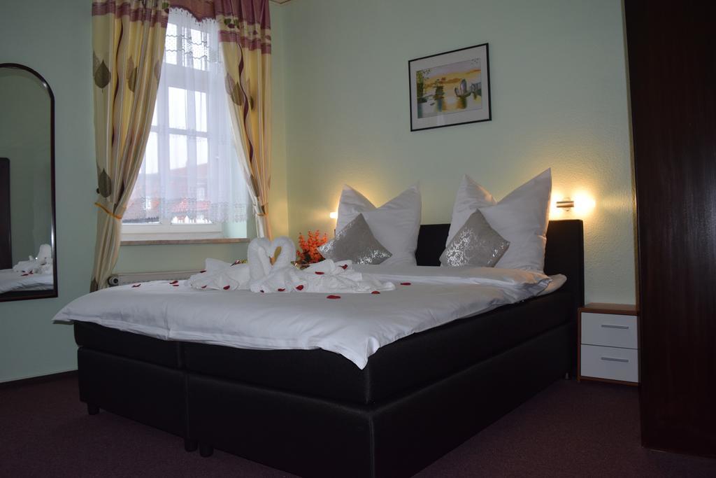 Asia Oase Hotel อาเรนด์เซ ภายนอก รูปภาพ